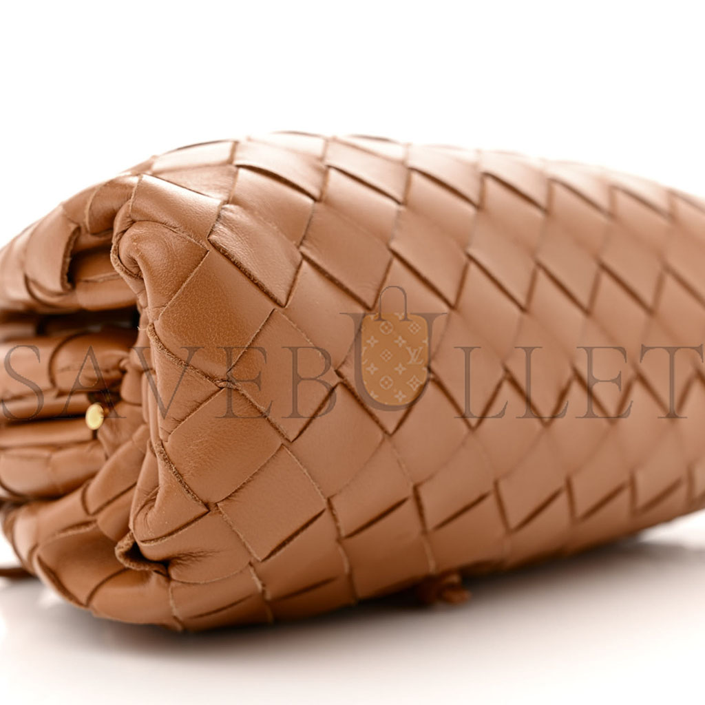 BOTTEGA VENETA NAPPA INTRECCIATO THE MINI POUCH CARMEL (21*11*5cm) BOTTEGA VENETA NAPPA INTRECCIATO THE MINI POUCH CARMEL (21*11*5cm)