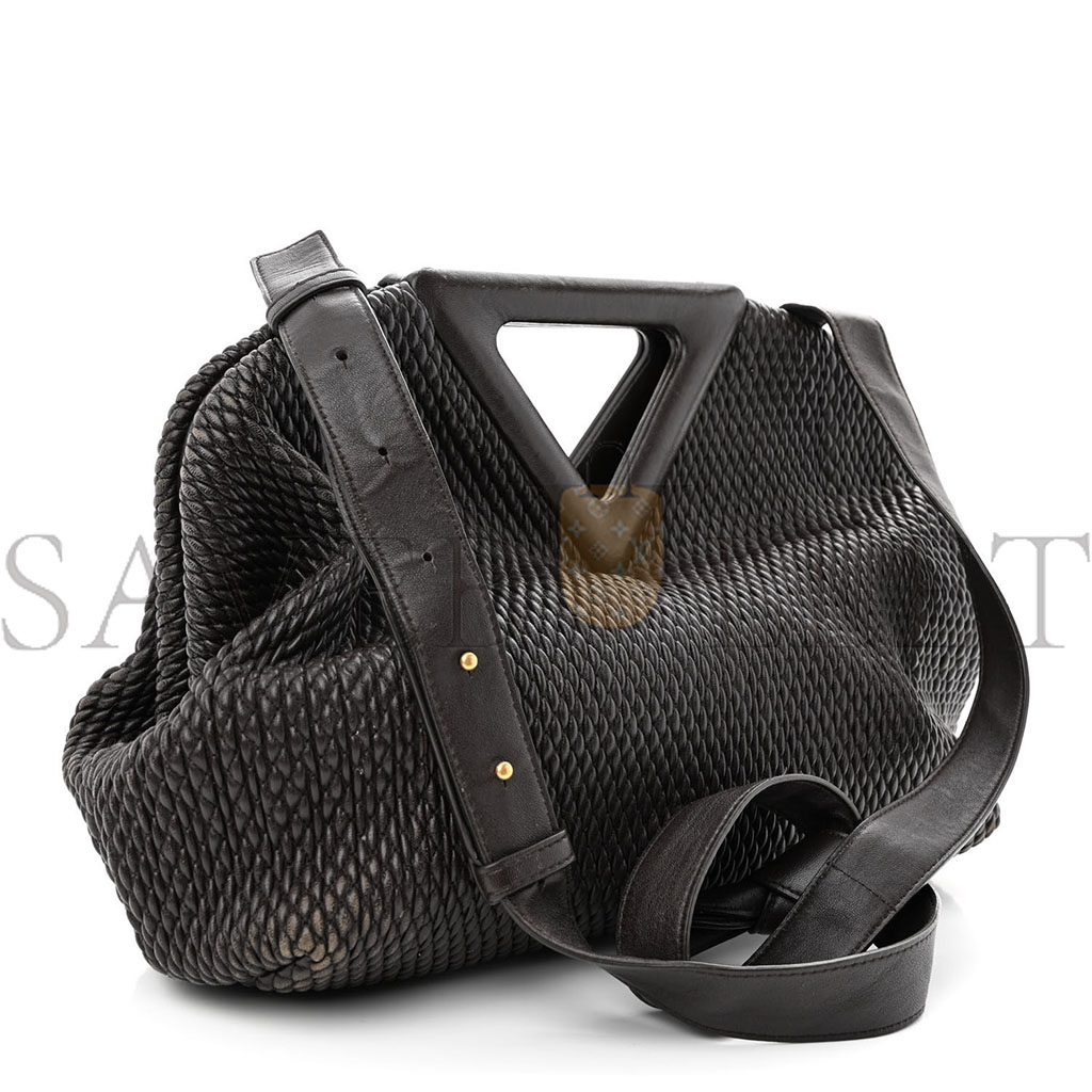 BOTTEGA VENETA LAMBSKIN KNIT MEDIUM THE POINT TRIANGLE BAG FONDANT (30*25*13cm) BOTTEGA VENETA LAMBSKIN KNIT MEDIUM THE POINT TRIANGLE BAG FONDANT (30*25*13cm)