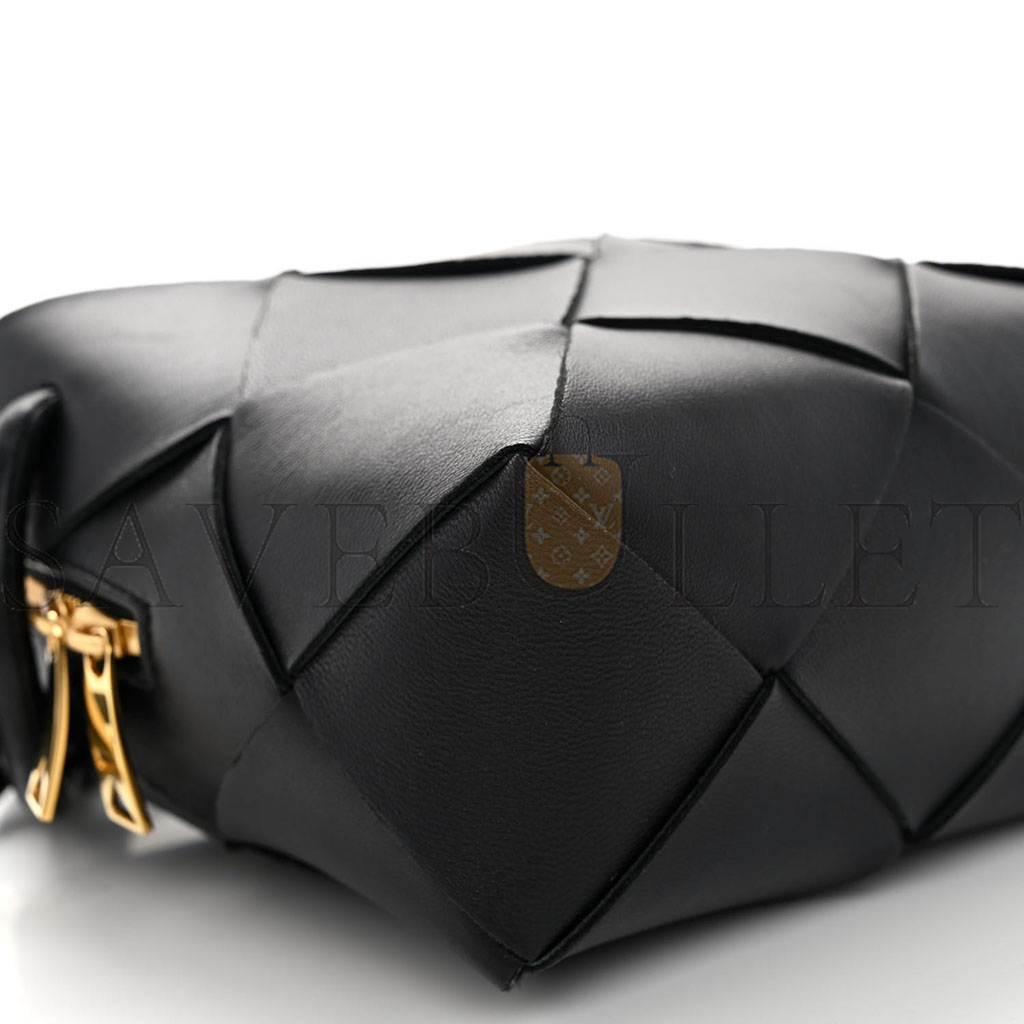 BOTTEGA VENETA LAMBSKIN MAXI INTRECCIATO MINI CASSETTE CAMERA BAG BLACK (15*14*7cm) BOTTEGA VENETA LAMBSKIN MAXI INTRECCIATO MINI CASSETTE CAMERA BAG BLACK (15*14*7cm)