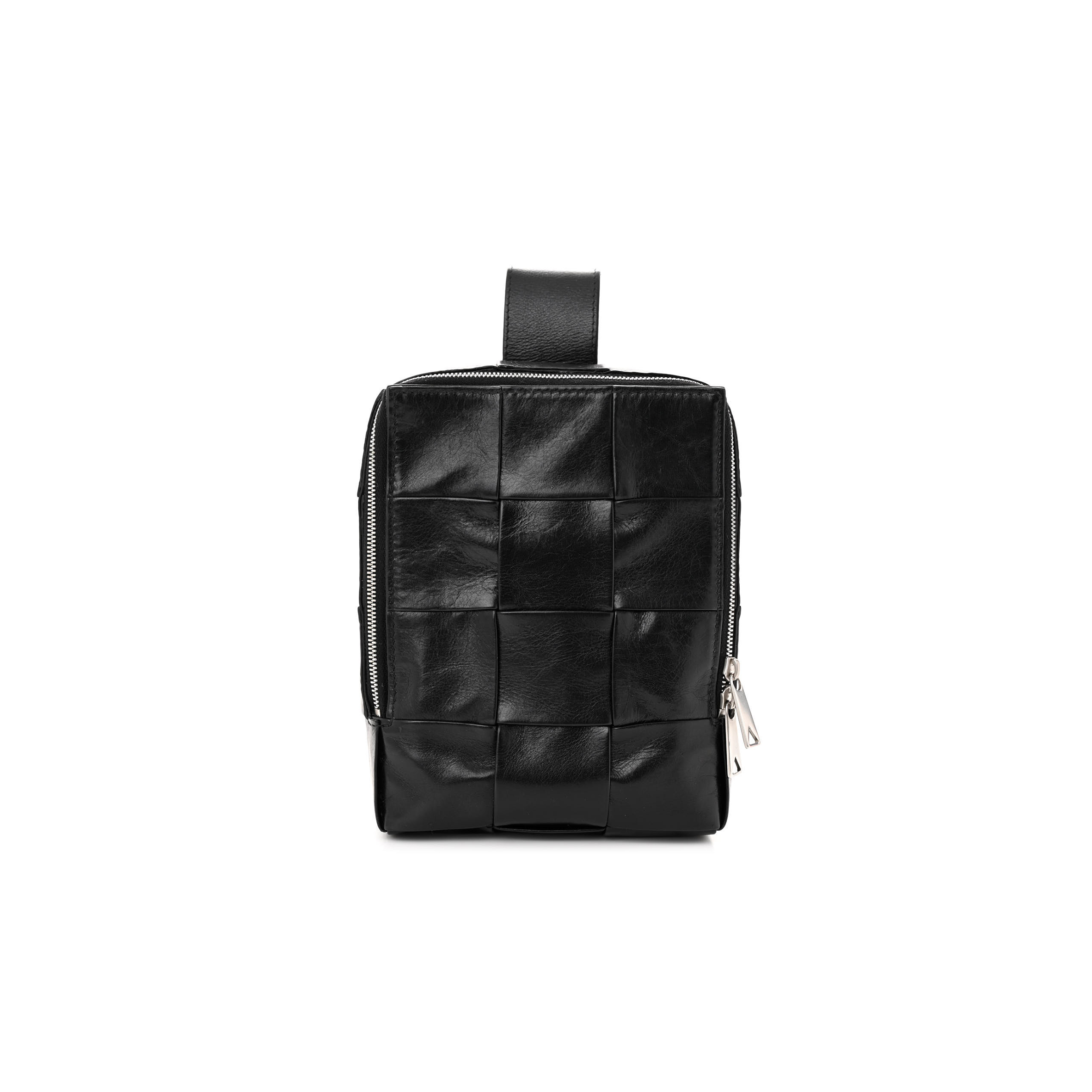 BOTTEGA VENETA PAPER CALFSKIN INTRECCIO MINI CASSETTE SLING BAG BLACK (19*13*5cm) BOTTEGA VENETA PAPER CALFSKIN INTRECCIO MINI CASSETTE SLING BAG BLACK (19*13*5cm)