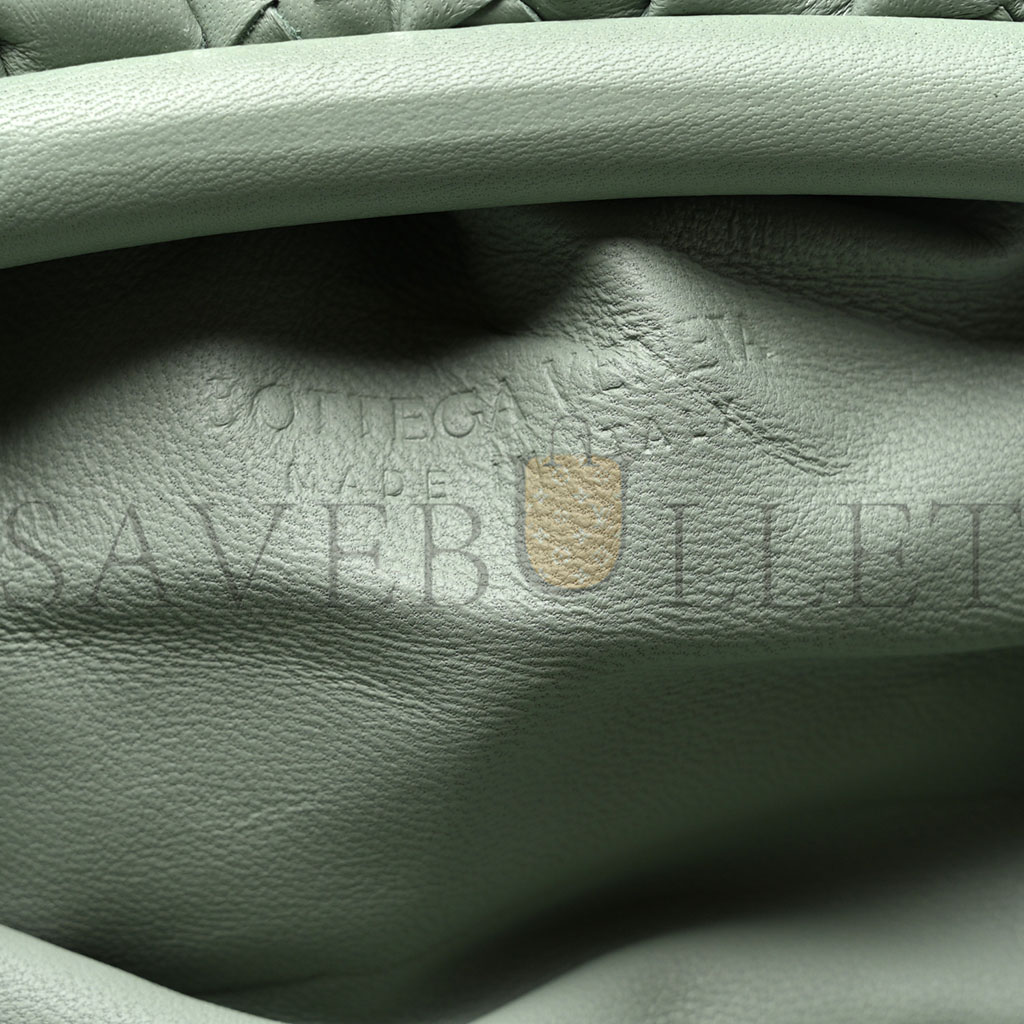 BOTTEGA VENETA NAPPA INTRECCIATO TEEN POUCH SAGE (30*18*8cm) BOTTEGA VENETA NAPPA INTRECCIATO TEEN POUCH SAGE (30*18*8cm)