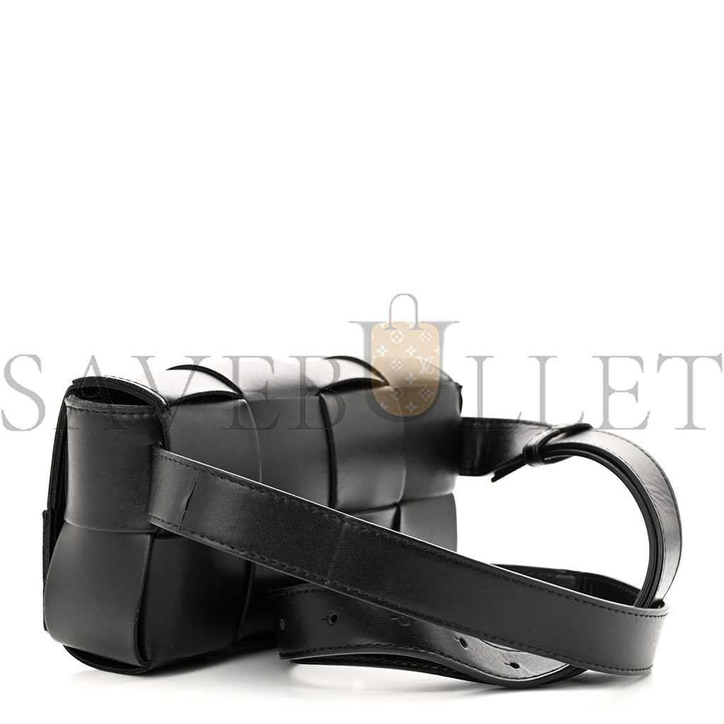 BOTTEGA VENETA NAPPA MAXI INTRECCIO THE BELT CASSETTE BAG BLACK (18*10*5cm) BOTTEGA VENETA NAPPA MAXI INTRECCIO THE BELT CASSETTE BAG BLACK (18*10*5cm)