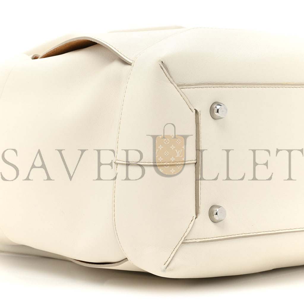 BOTTEGA VENETA FRENCH CALFSKIN MAXI INTRECCIATO LARGE ARCO BIANCO (38*30*14cm) BOTTEGA VENETA FRENCH CALFSKIN MAXI INTRECCIATO LARGE ARCO BIANCO (38*30*14cm)