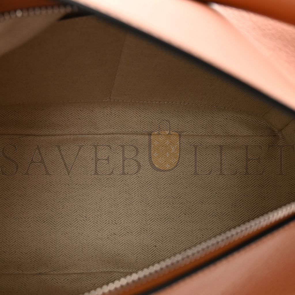 LOEWE CALFSKIN MEDIUM PUZZLE BAG TAN (29*19.5*14cm) LOEWE CALFSKIN MEDIUM PUZZLE BAG TAN (29*19.5*14cm)