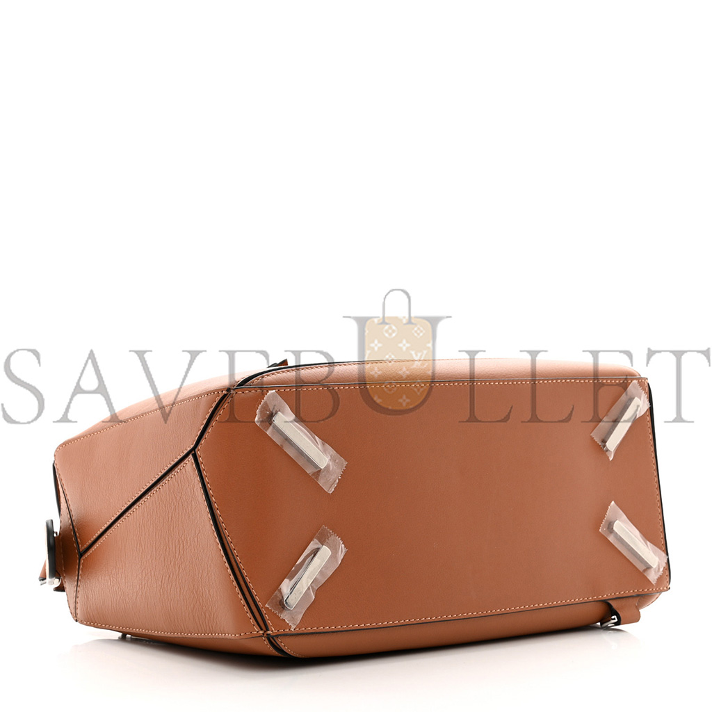 LOEWE CALFSKIN MEDIUM PUZZLE BAG TAN (29*19.5*14cm) LOEWE CALFSKIN MEDIUM PUZZLE BAG TAN (29*19.5*14cm)