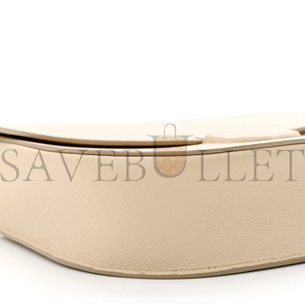CELINE GRAINED CALFSKIN MEDIUM TROTTEUR LIGHT TAUPE (34*32*25cm) CELINE GRAINED CALFSKIN MEDIUM TROTTEUR LIGHT TAUPE (34*32*25cm)