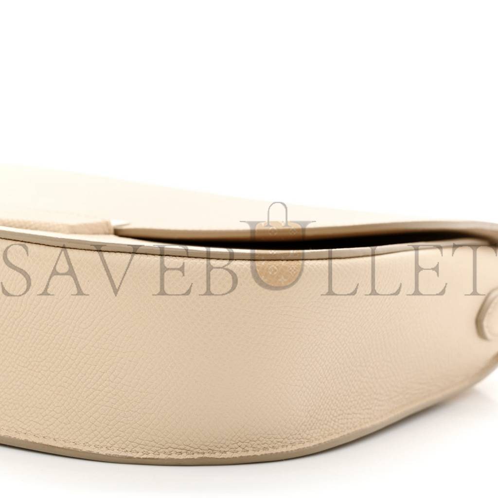 CELINE GRAINED CALFSKIN MEDIUM TROTTEUR LIGHT TAUPE (34*32*25cm) CELINE GRAINED CALFSKIN MEDIUM TROTTEUR LIGHT TAUPE (34*32*25cm)