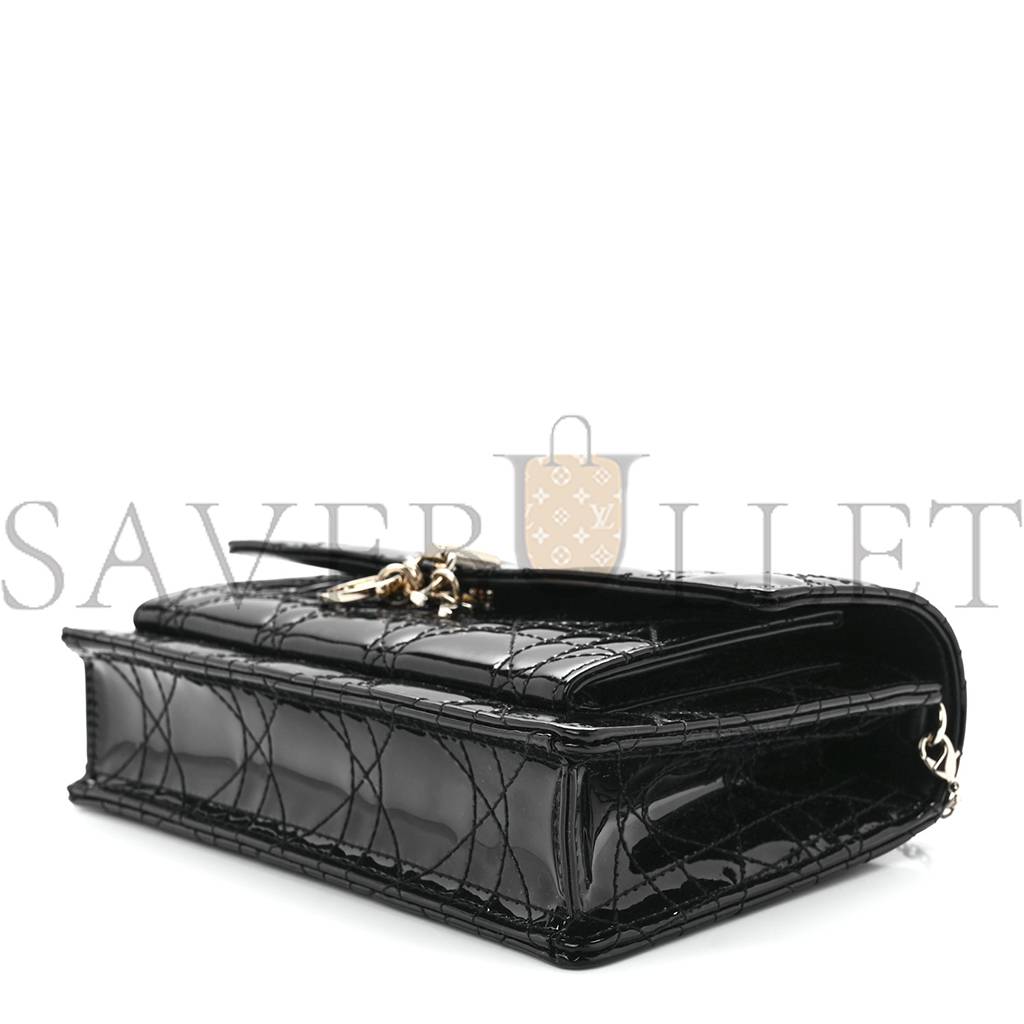 DIOR PATENT CANNAGE LADY DIOR CHAIN POUCH BLACK (19*13*4.4cm)